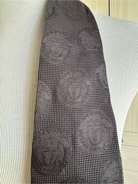 Versace tie, 100% silk
